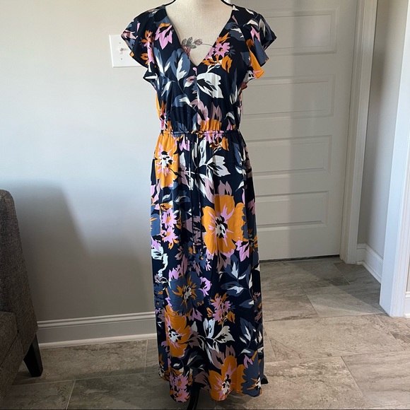 H&M Maxi Dress - NWOT - Picture 15 of 16